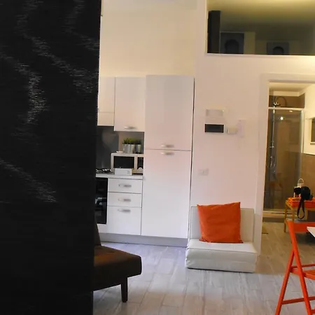 Stayinbologna Μπολόνια