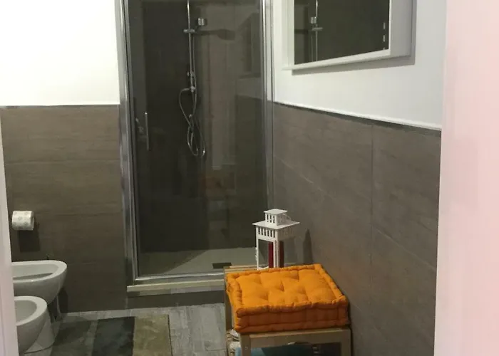 Stayinbologna * بولونيا