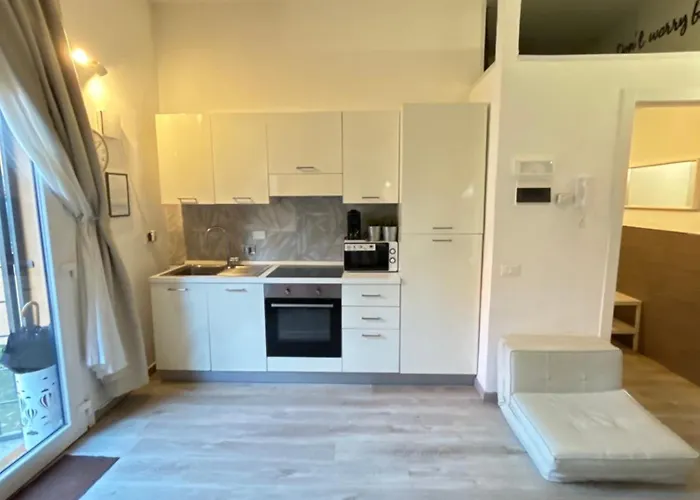 Stayinbologna Lägenhet