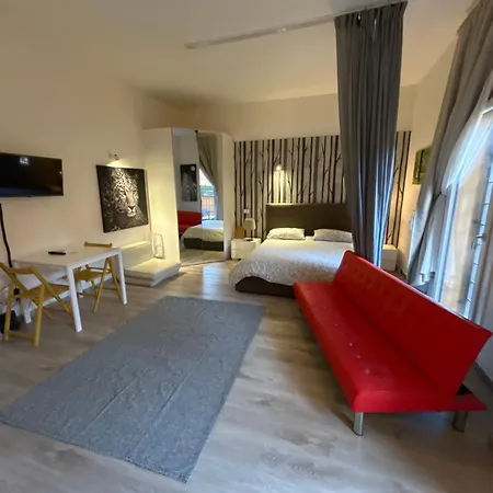 Stayinbologna Apartmán *